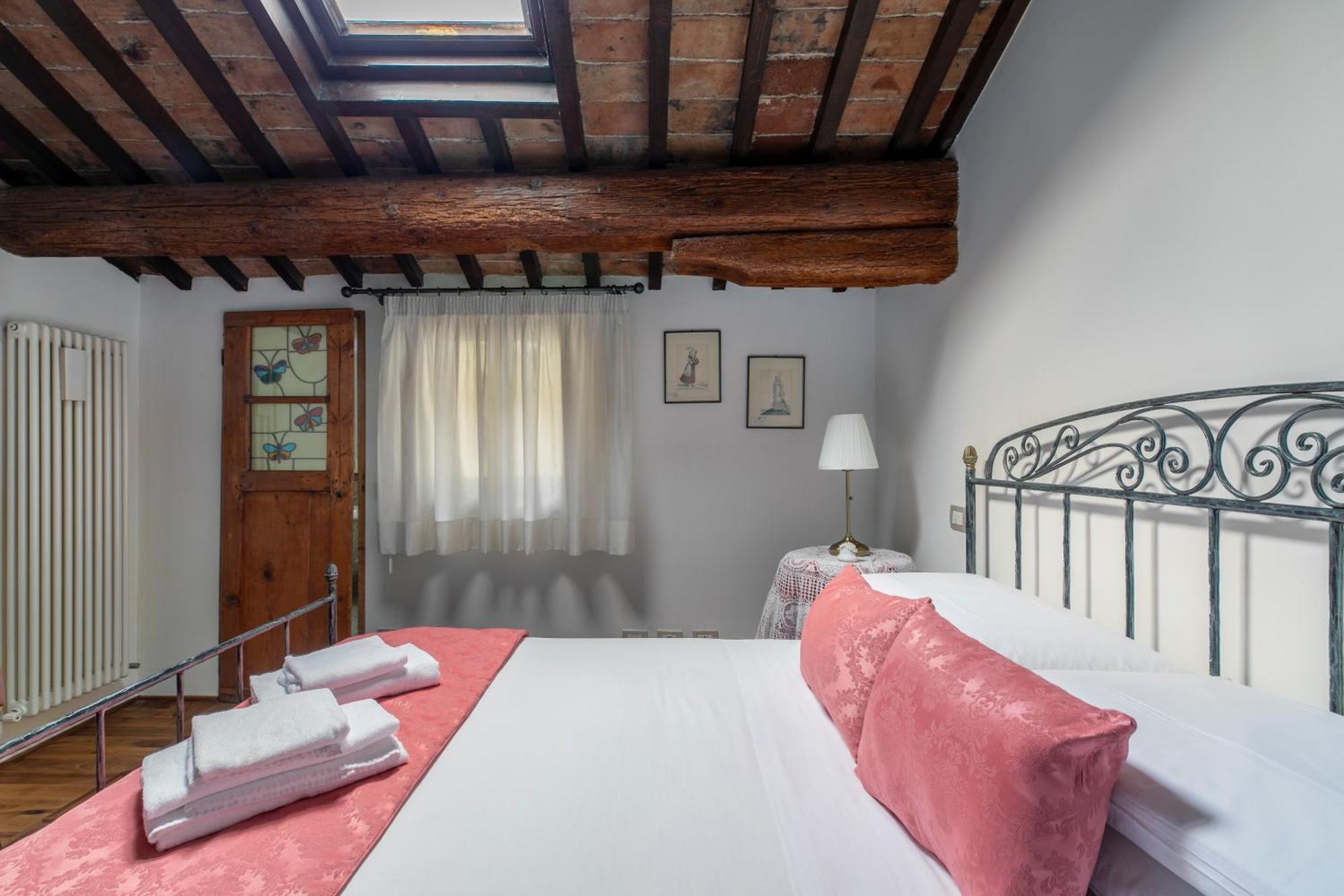 Apartment La Terrazza Sulle Piazze - Centro Storico