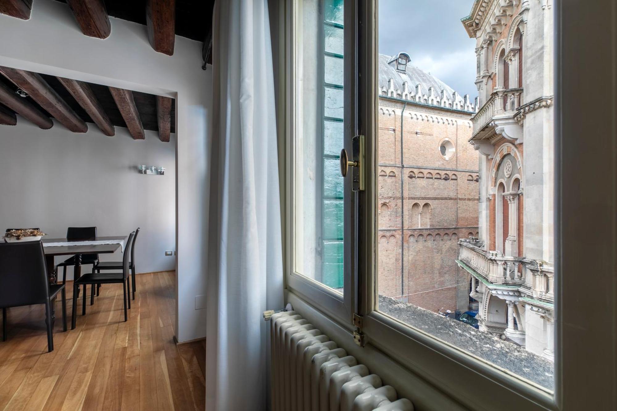 La Terrazza Sulle Piazze - Centro Storico Apartment